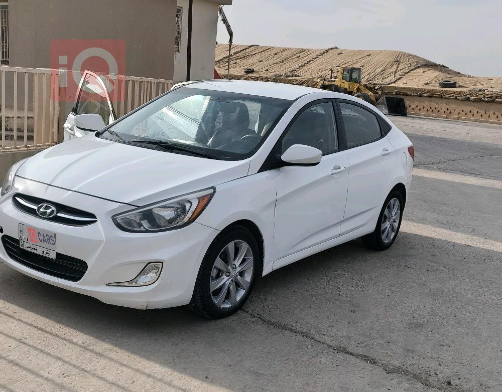 Hyundai Accent